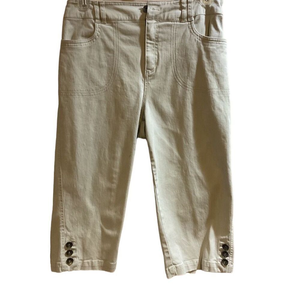 Christopher & Banks Women's Capri Pants Cream Size 10 Button Detail Hem​​​
